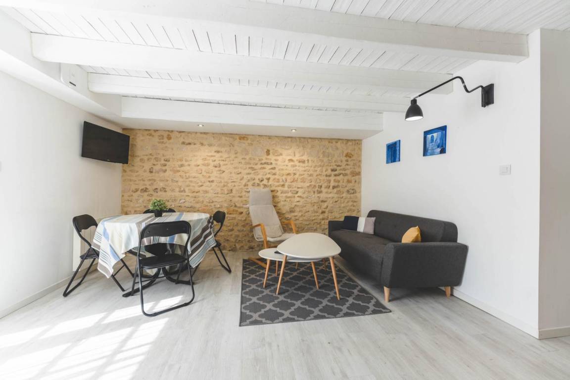 46 m&sup2; G&icirc;te 2 Schlafzimmer 4 G&auml;ste