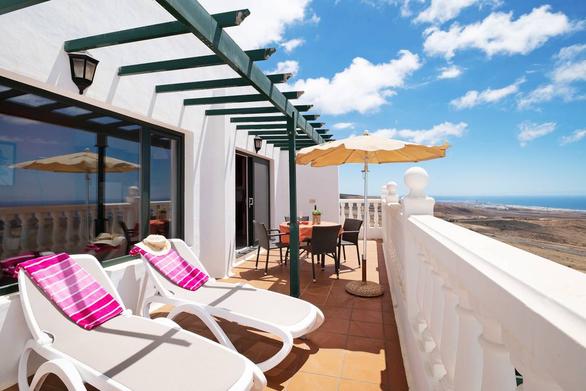 72 M² Apartment ∙ 2 Bedrooms ∙ 4 Guests - Lanzarote Airport (ACE)