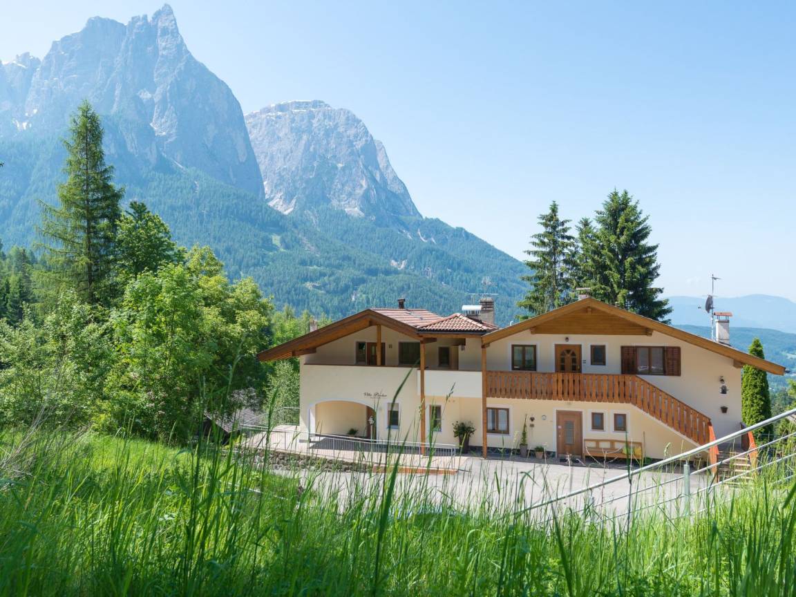 70 M² Apartamento ∙ 3 Habitaciones ∙ 5 Huéspedes - Castelrotto