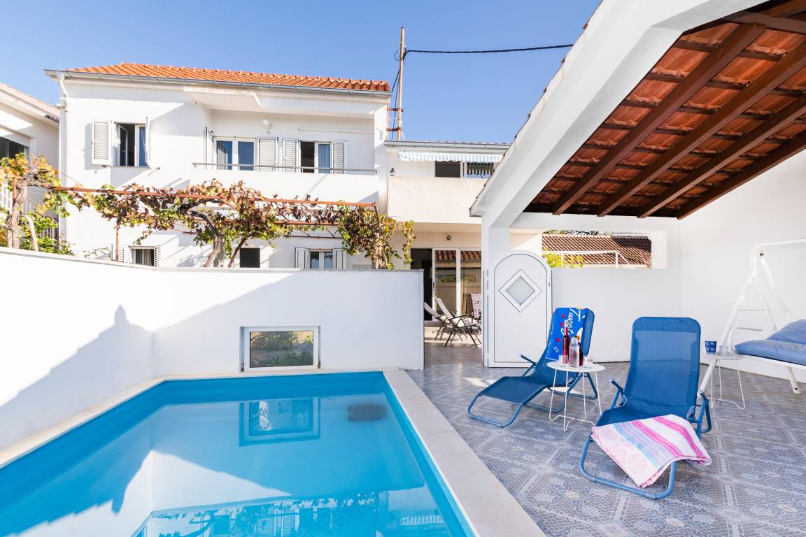 80 M² House ∙ 3 Bedrooms ∙ 6 Guests - Croatia