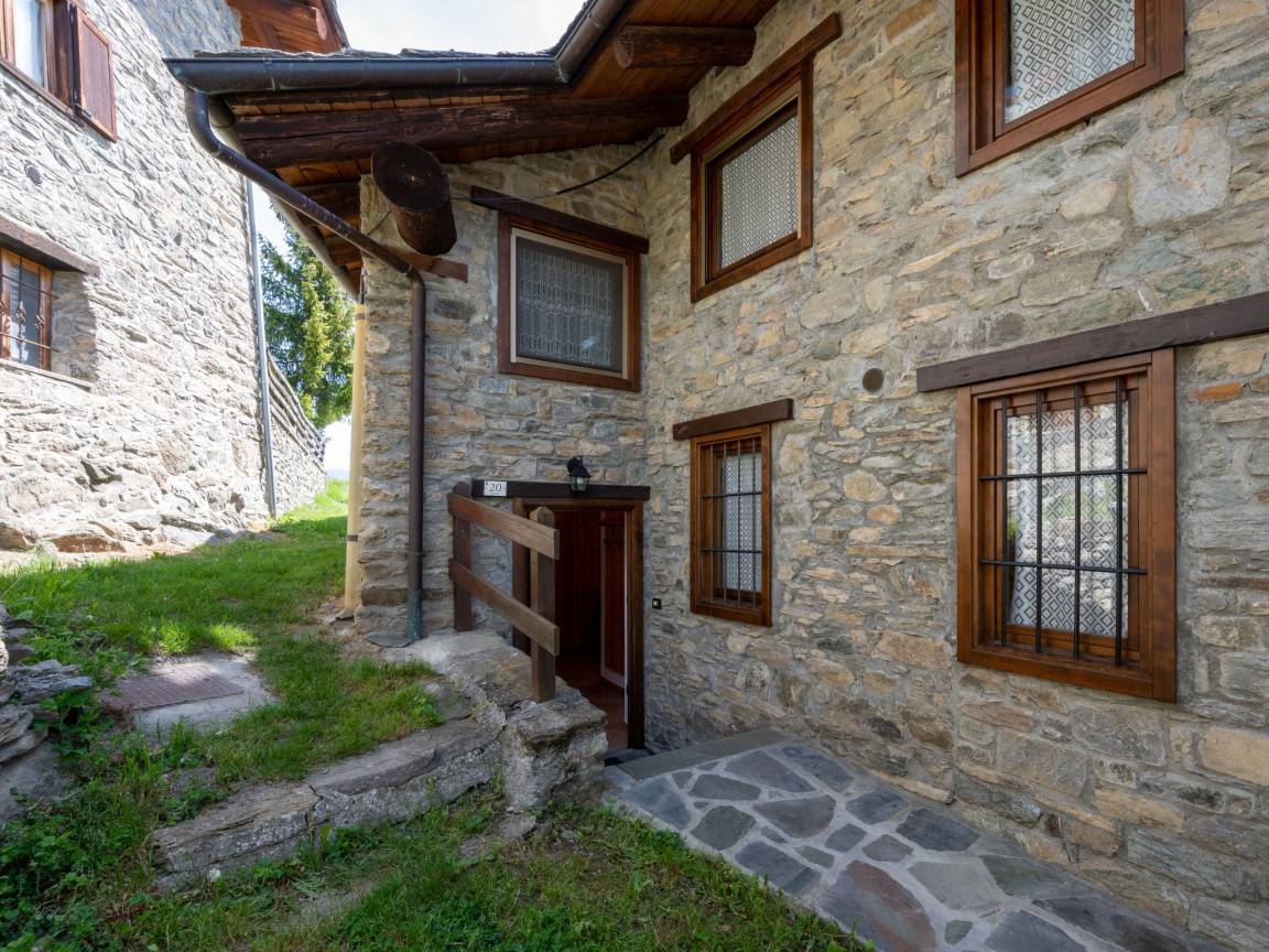60 M² Apartamento ∙ 2 Habitaciones ∙ 6 Huéspedes - Valle de Aosta