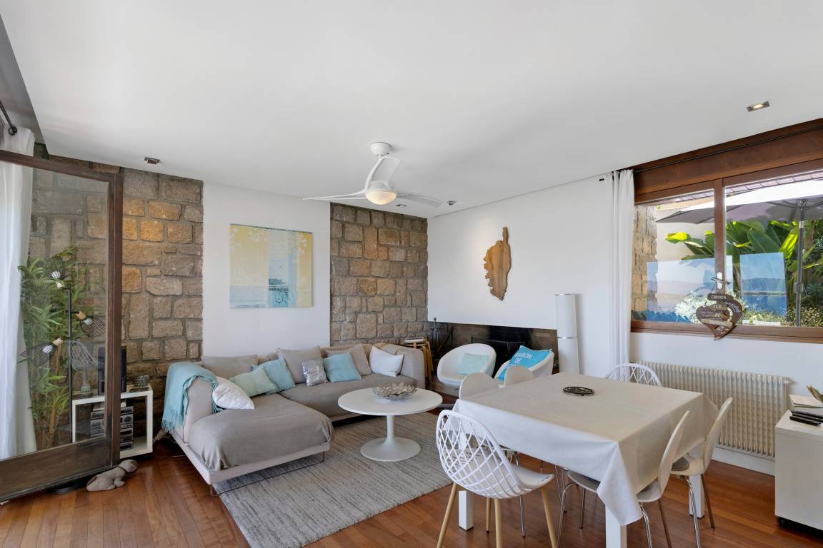 164 M² Villa ∙ 5 Chambres ∙ 10 Personnes - Coti-Chiavari