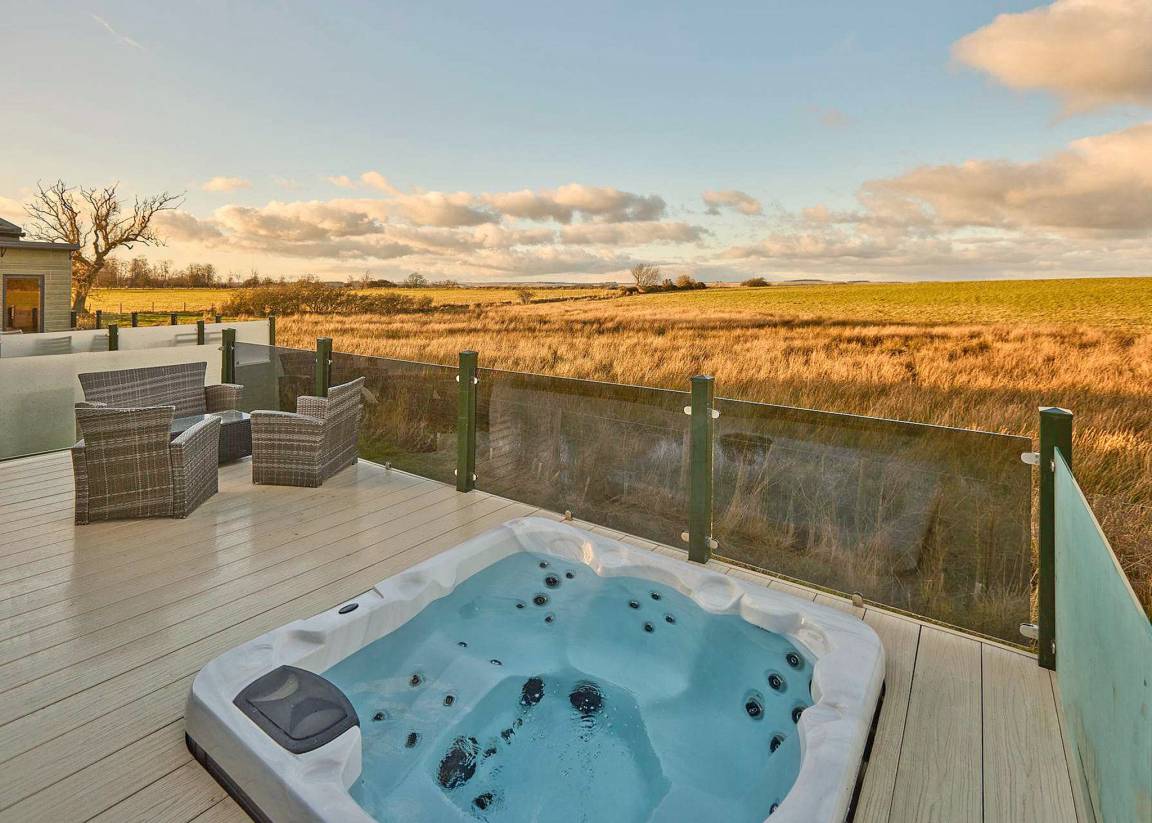 Chalet ∙ 2 Bedrooms ∙ 4 Guests - Hexham