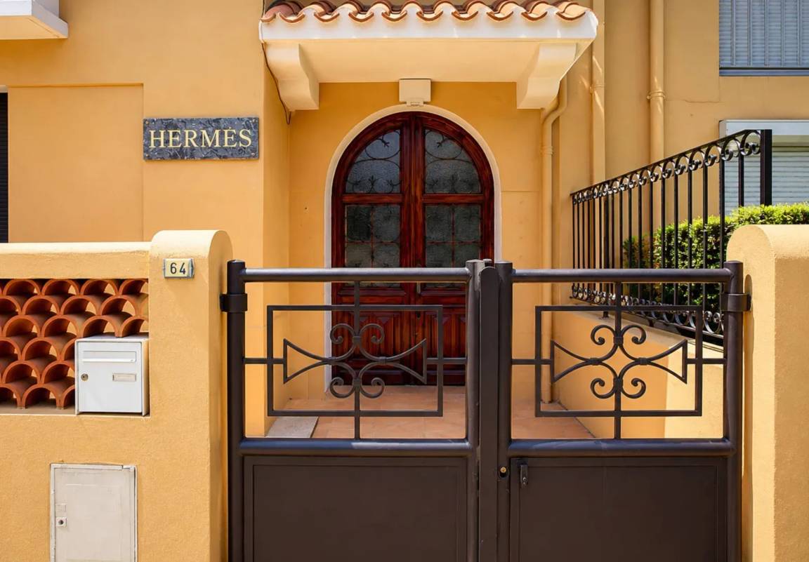 90 M² Apartamento ∙ 3 Habitaciones ∙ 8 Huéspedes - Lourdes