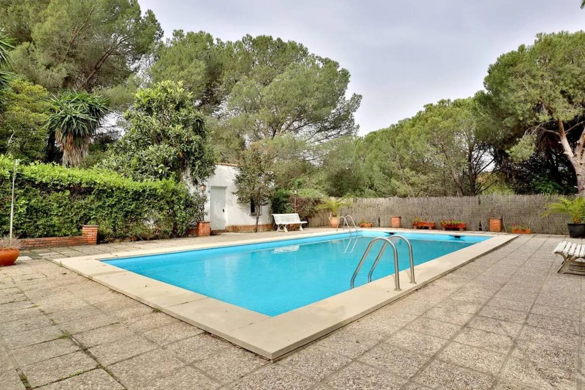 250 M² Villa ∙ 4 Habitaciones ∙ 10 Huéspedes - Córdoba