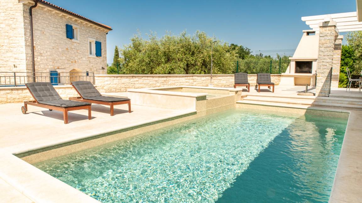 229 M² Villa ∙ 3 Schlafzimmer ∙ 8 Gäste - Poreč