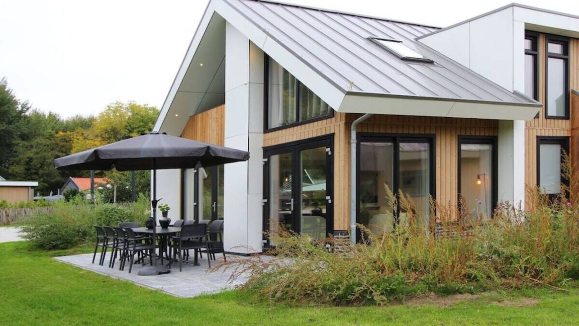 100 M² Appartement ∙ 5 Slaapkamers ∙ 10 Gasten - Hellevoetsluis