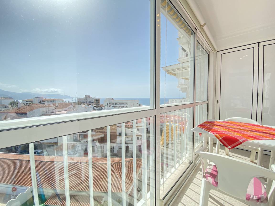 60 M² Apartment ∙ 2 Bedrooms ∙ 3 Guests - Nerja