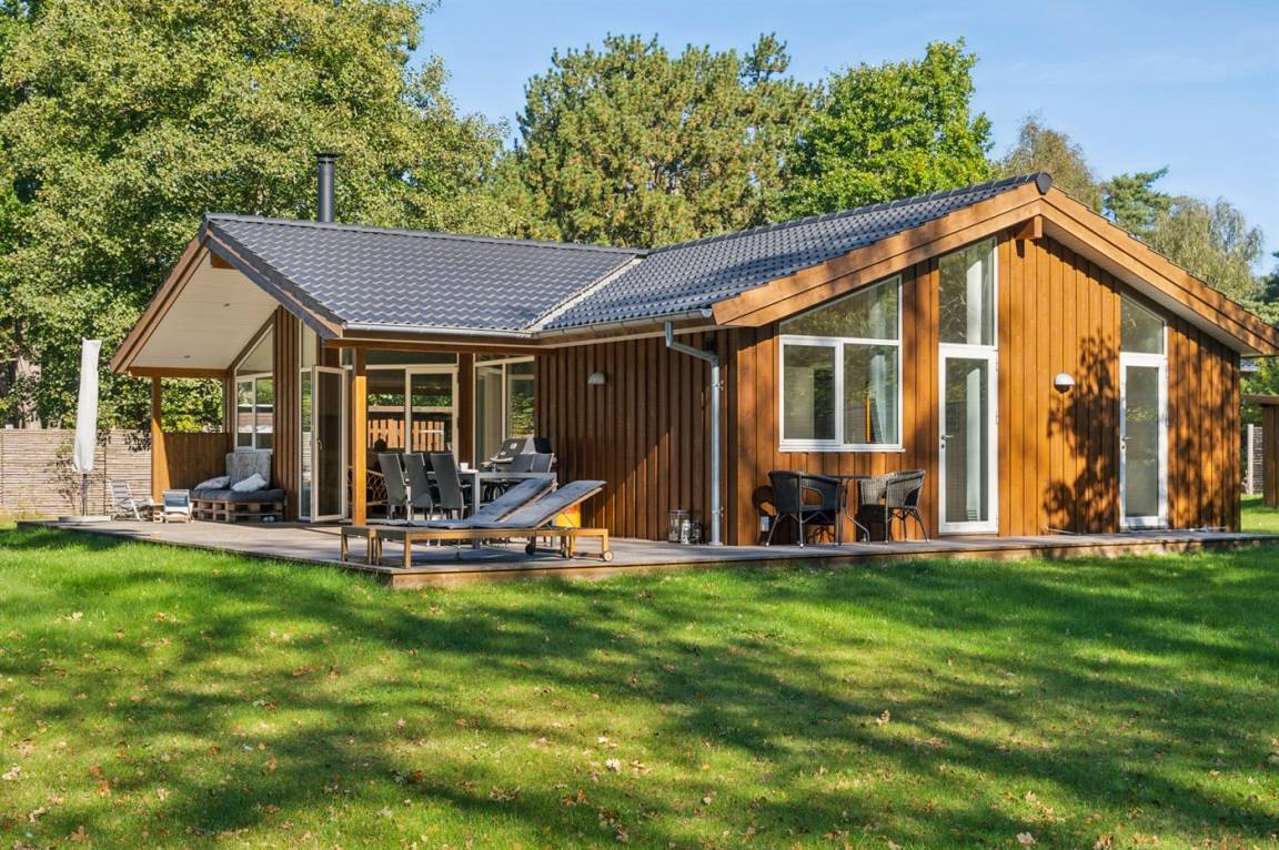 131 m&sup2; Ferienhaus 4 Schlafzimmer 8 G&auml;ste