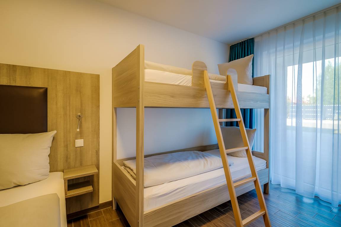 113 m² Ferienwohnung ∙ 2 Schlafzimmer ∙ 8 Gäste – Bild 4