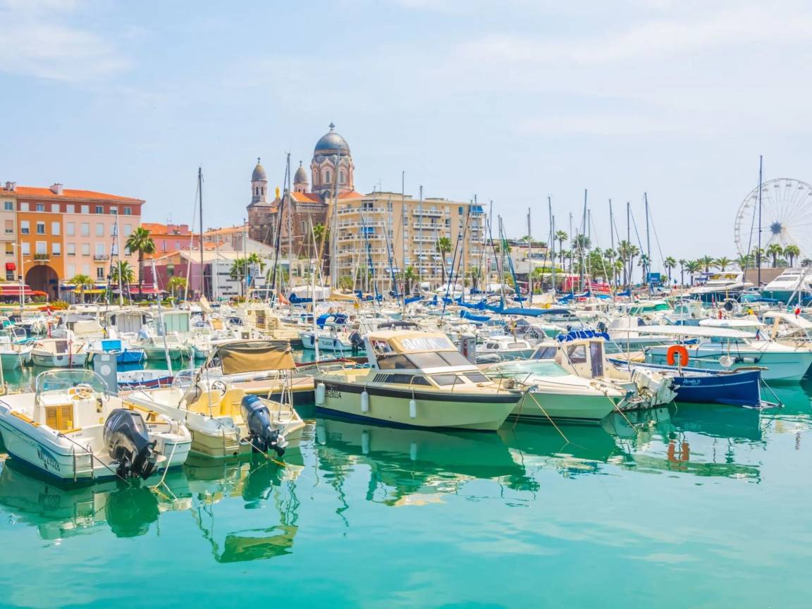 52 M² Appartement ∙ 1 Chambre ∙ 6 Personnes - Saint-Raphaël