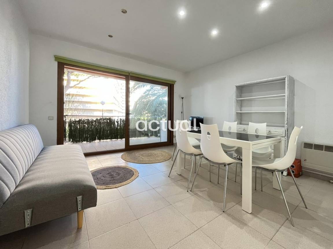 60 M² Apartamento ∙ 2 Habitaciones ∙ 5 Huéspedes - Platja d'Aro