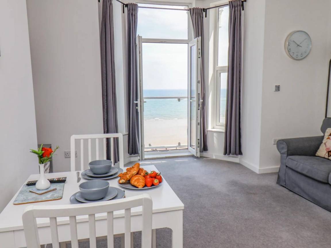 Apartment ∙ 1 Bedroom ∙ 2 Guests - Bridlington