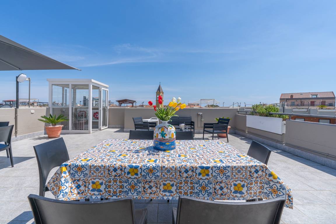 75 M² Appartamento Vacanza ∙ 2 Camere Da Letto ∙ 6 Ospiti - Giarre