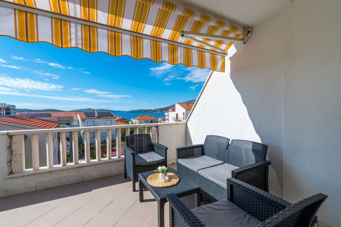 40 M² Appartement ∙ 2 Chambres ∙ 4 Personnes - Trogir