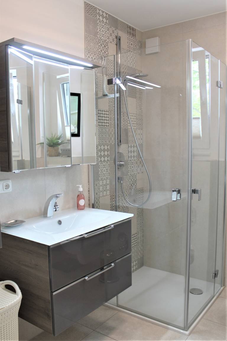 63 m² Ferienwohnung ∙ 2 Schlafzimmer ∙ 4 Gäste – Bild 9