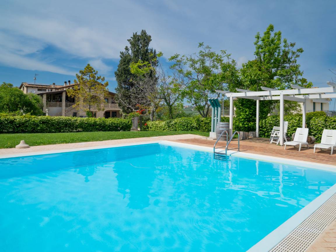 50 M² Apartamento ∙ 1 Habitación ∙ 4 Huéspedes - Pescara