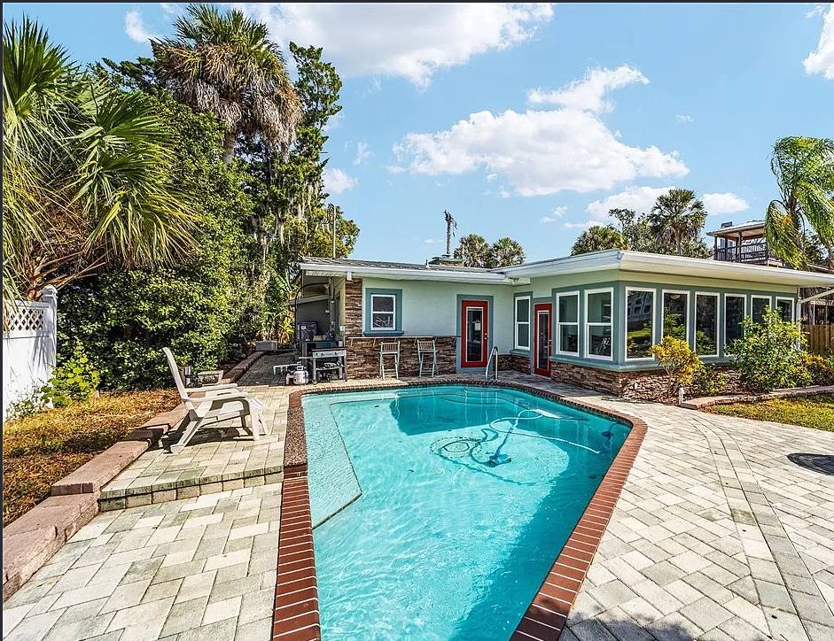 198 M² House ∙ 4 Bedrooms ∙ 16 Guests - Crystal River, FL