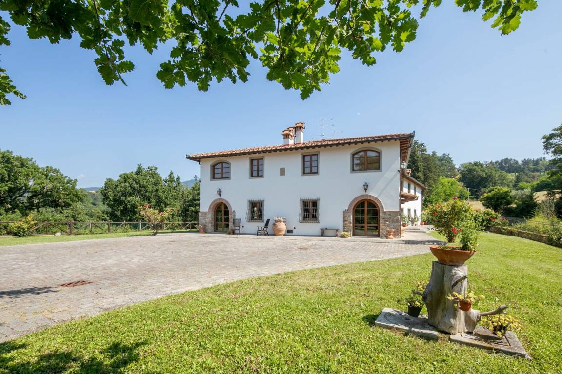 400 M² Villa ∙ 7 Schlafzimmer ∙ 14 Gäste - Borgo San Lorenzo