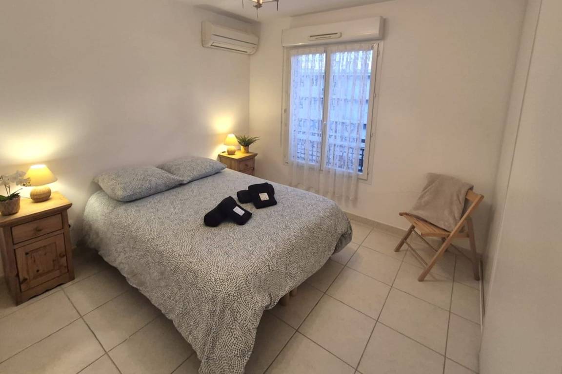 65 M² Appartement ∙ 2 Chambres ∙ 5 Personnes - Toulon