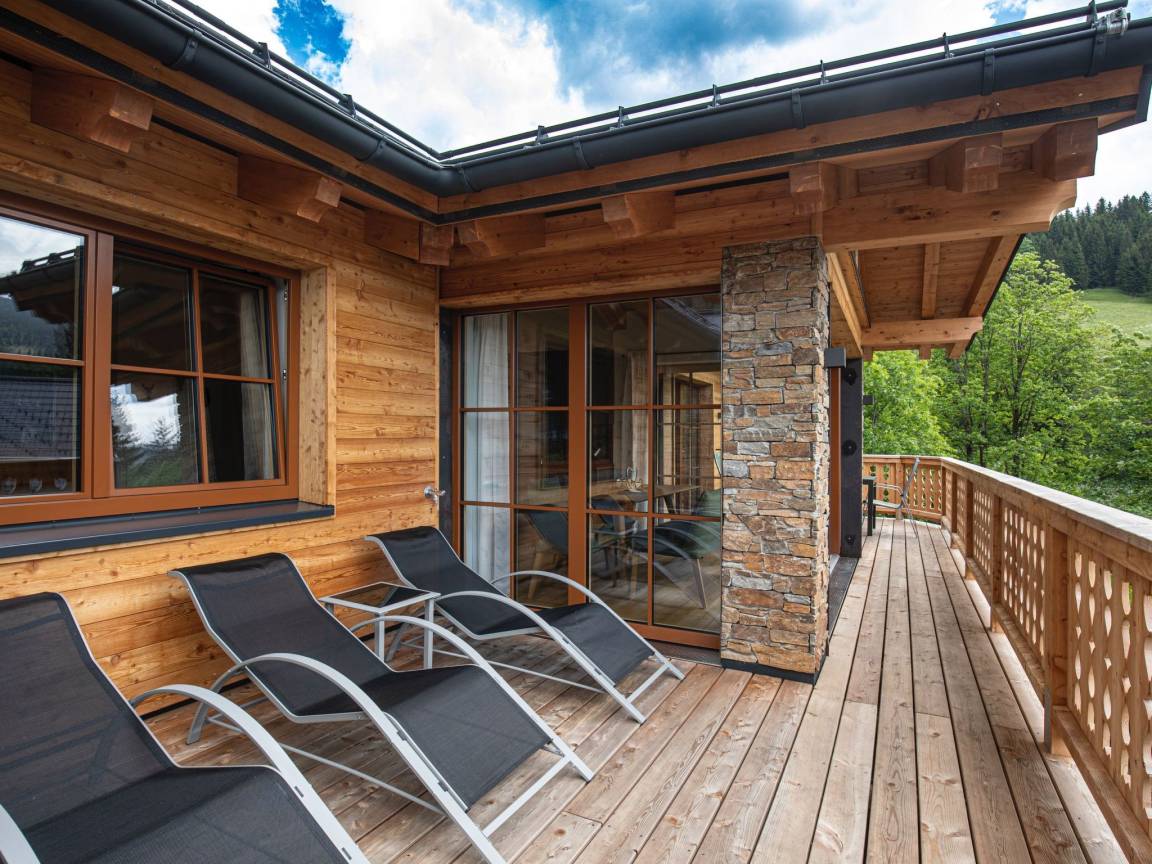 85 M² Ferienwohnung ∙ 2 Schlafzimmer ∙ 6 Gäste - Hintersee