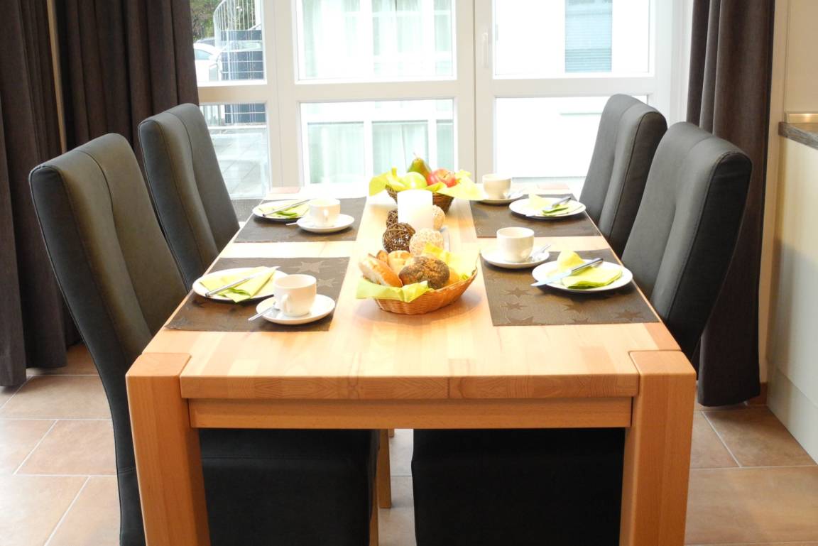 63 m² Ferienwohnung ∙ 2 Schlafzimmer ∙ 6 Gäste – Bild 4
