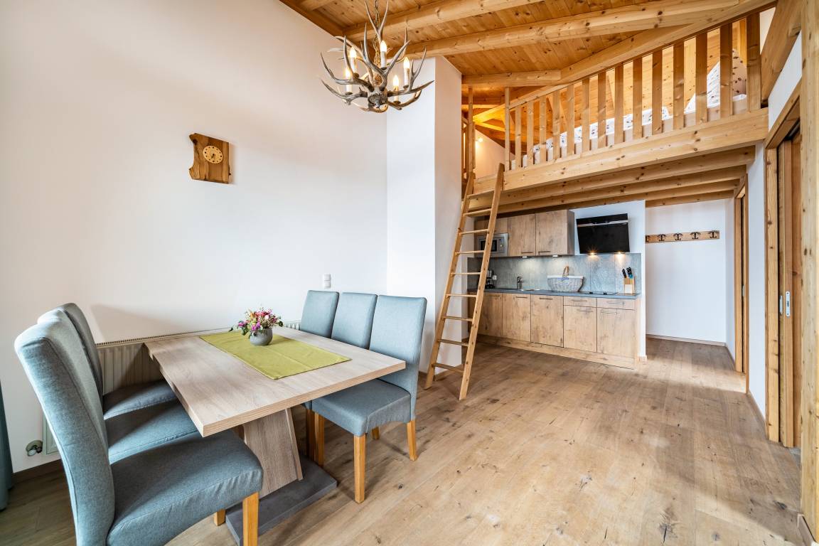 55 M² Ferienwohnung ∙ 2 Schlafzimmer ∙ 6 Gäste - Hafling