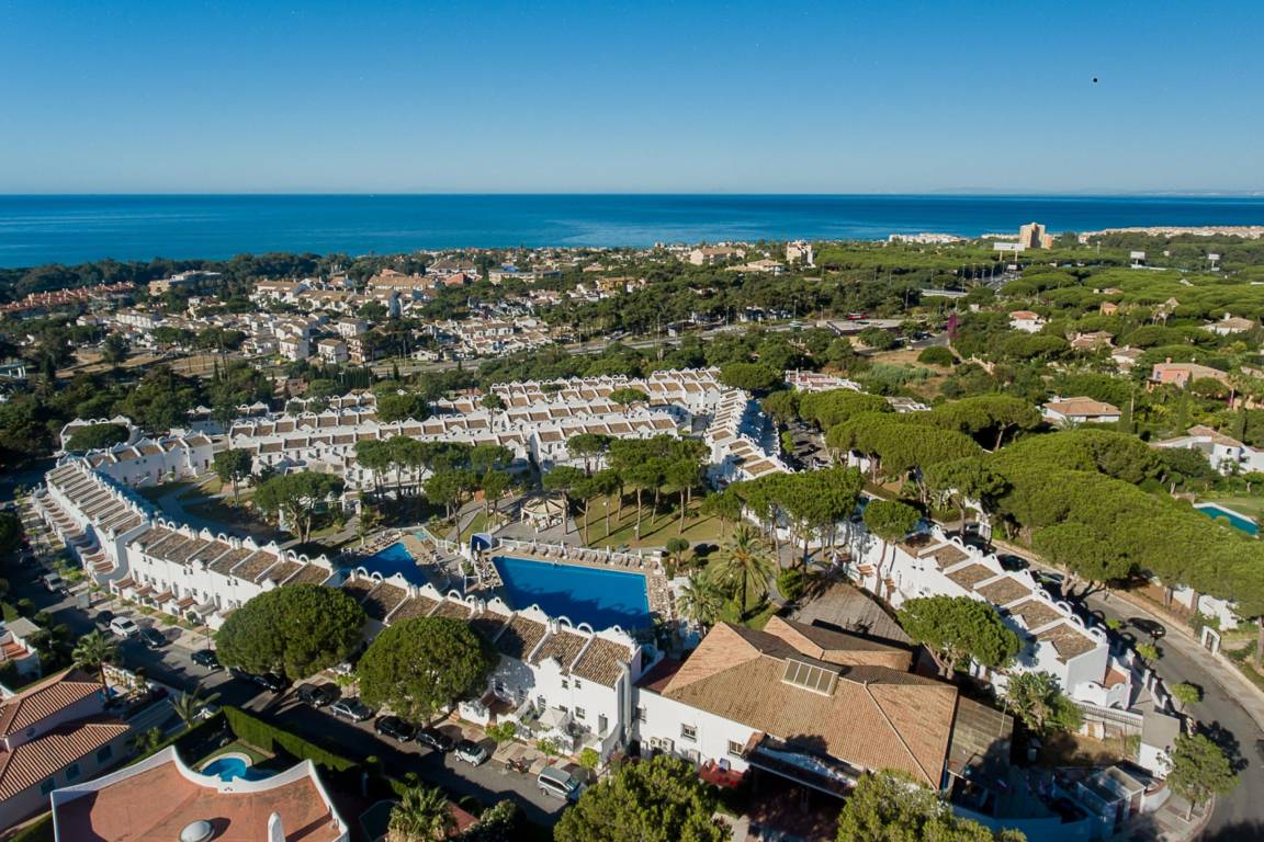 101 M² Chalet ∙ 2 Bedrooms ∙ 5 Guests - Marbella