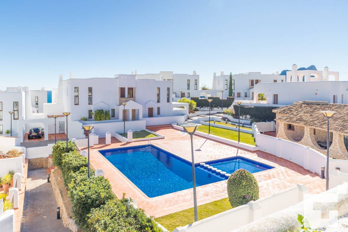 84 M² House ∙ 2 Bedrooms ∙ 4 Guests - Calp