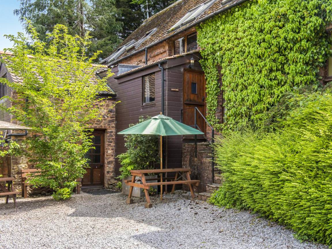 Cottage ∙ 3 Bedrooms ∙ 6 Guests - Somerset