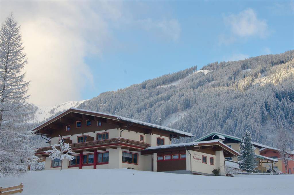 97 M² Apartment ∙ 3 Bedrooms ∙ 10 Guests - Krimml