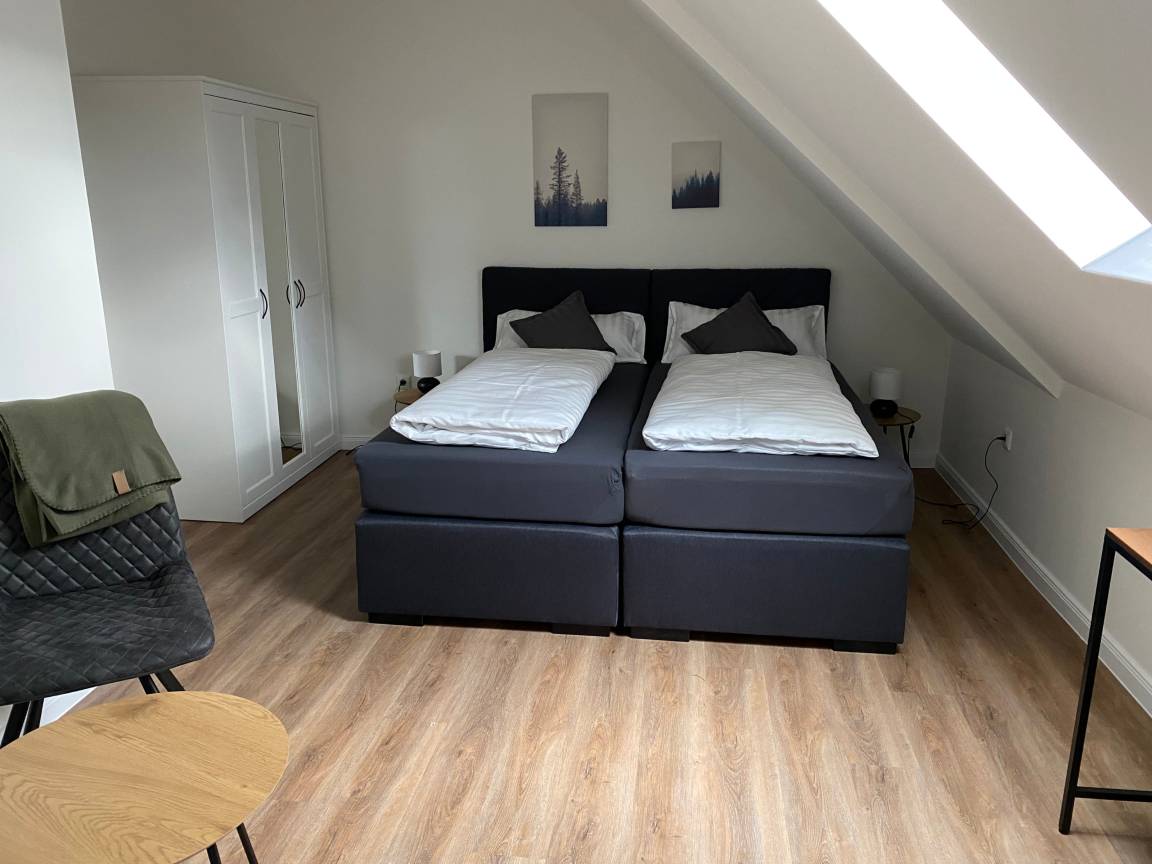 18 m&sup2; Privatzimmer 1 Schlafzimmer 2 G&auml;ste