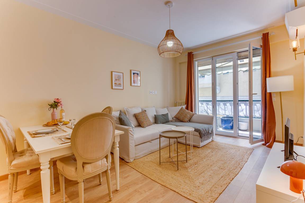 50 M² Appartamento Vacanza ∙ 1 Camera Da Letto ∙ 3 Ospiti - Nizza