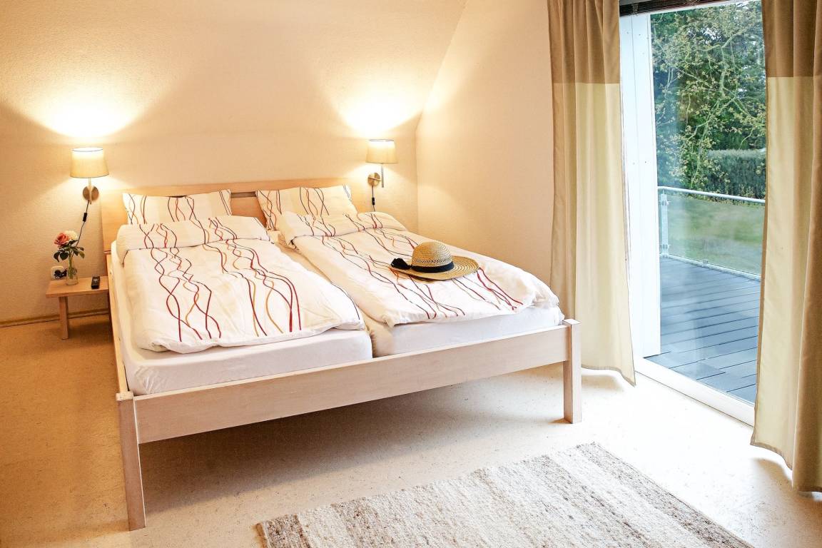 82 m² Ferienhaus ∙ 2 Schlafzimmer ∙ 2 Gäste – Bild 4