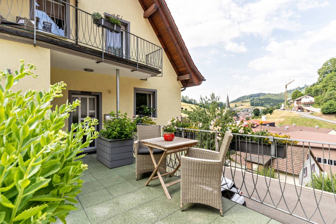 43 M² Ferienwohnung ∙ 1 Schlafzimmer ∙ 2 Gäste - Bad Peterstal-Griesbach