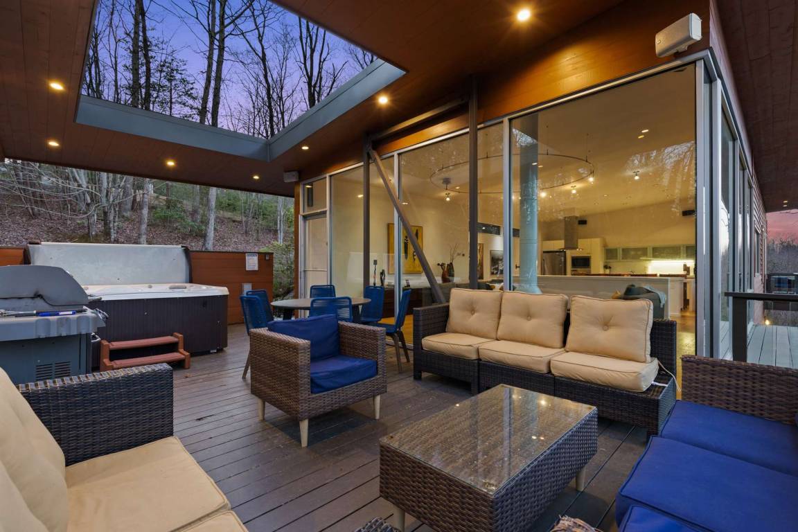Apartment ∙ 3 Bedrooms ∙ 8 Guests - Blue Ridge, GA