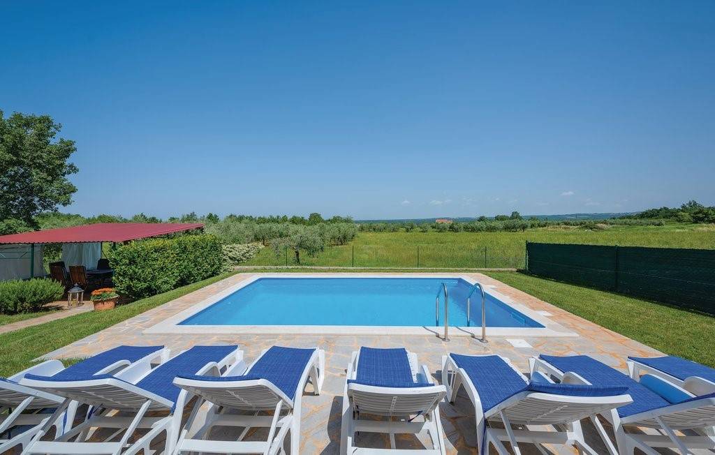 150 M² House ∙ 4 Bedrooms ∙ 8 Guests - Poreč