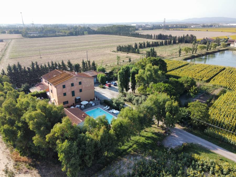 365 M² Longère ∙ 10 Chambres ∙ 24 Personnes - Pontedera