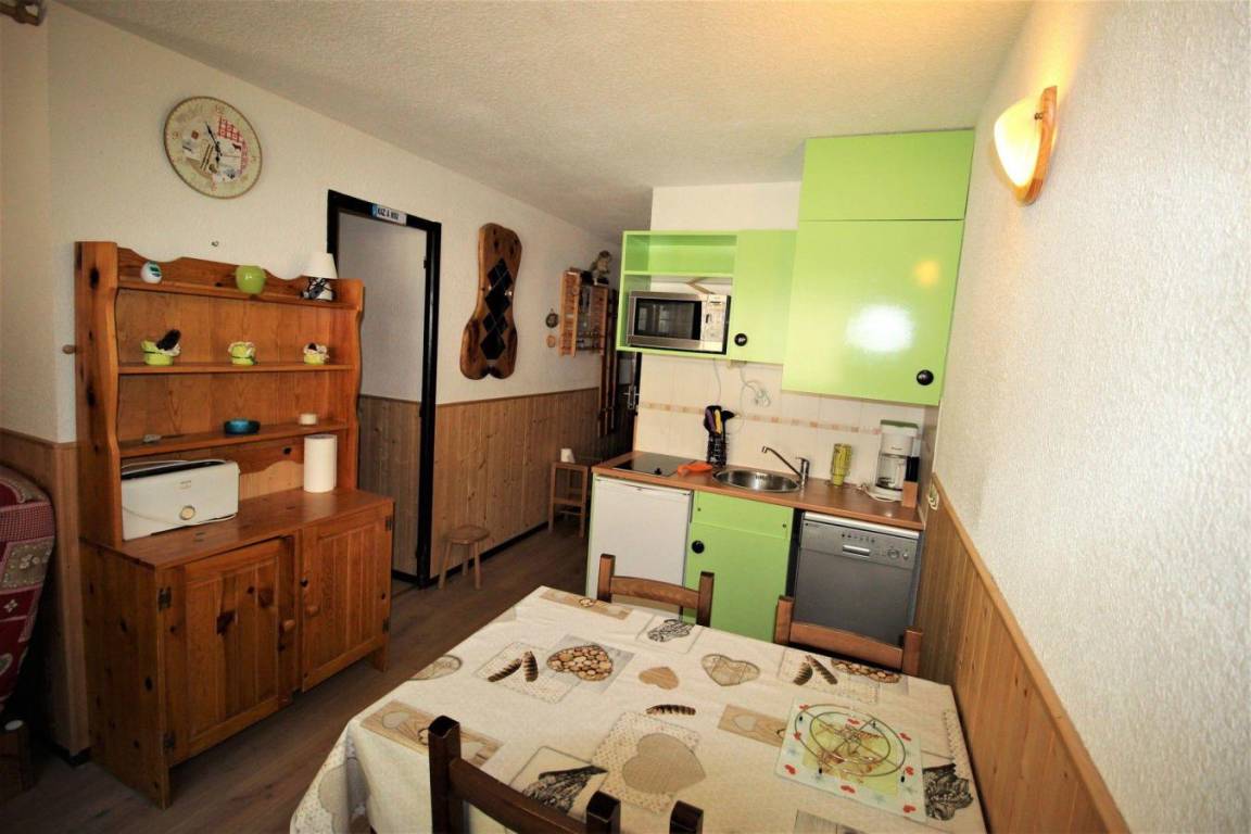 25 m&sup2; Studio 1 Schlafzimmer 4 G&auml;ste