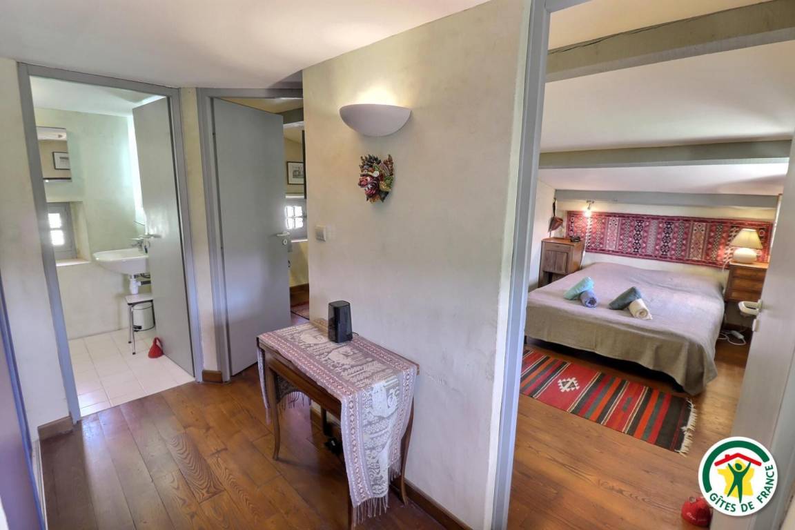 70 m² Gîte ∙ 2 Schlafzimmer ∙ 4 Gäste – Bild 17