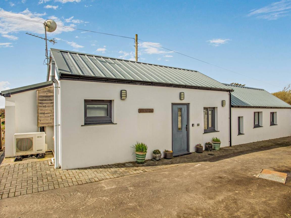 Cottage ∙ 2 Bedrooms ∙ 2 Guests - Holsworthy