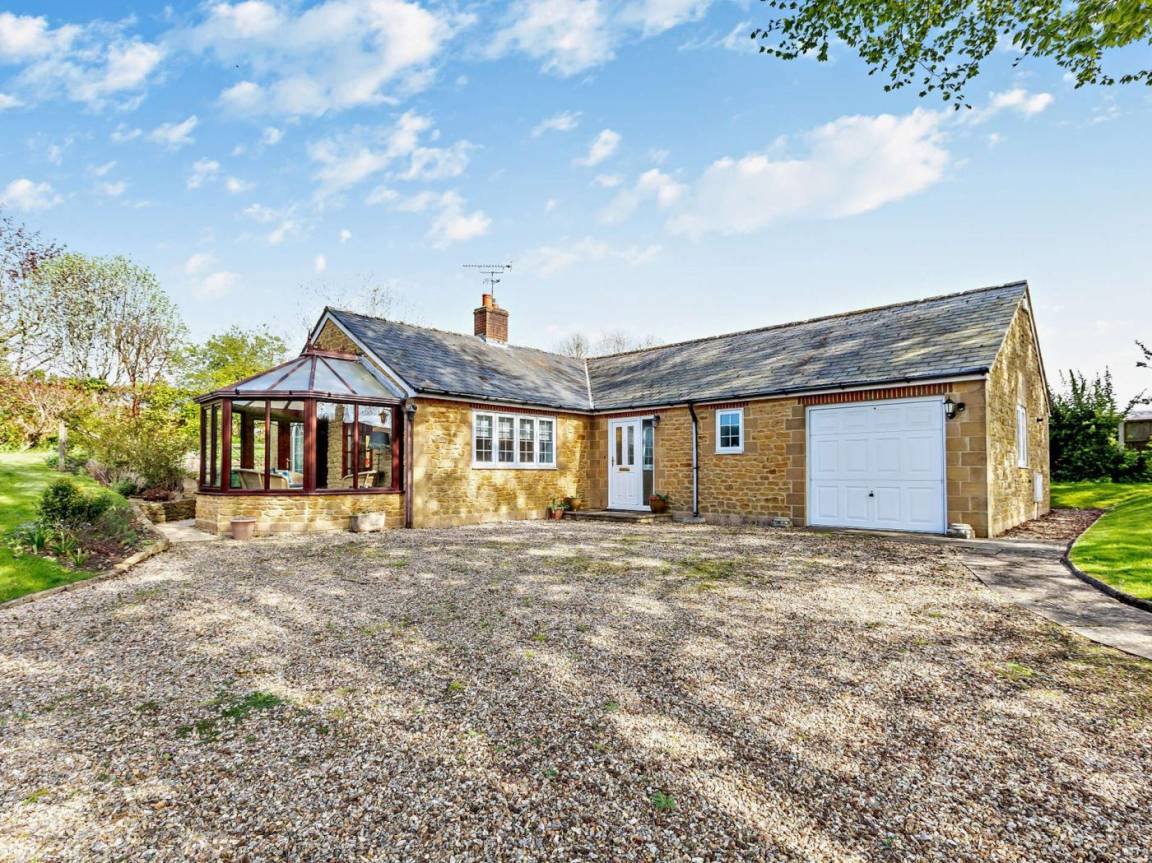 House ∙ 2 Bedrooms ∙ 6 Guests - Crewkerne