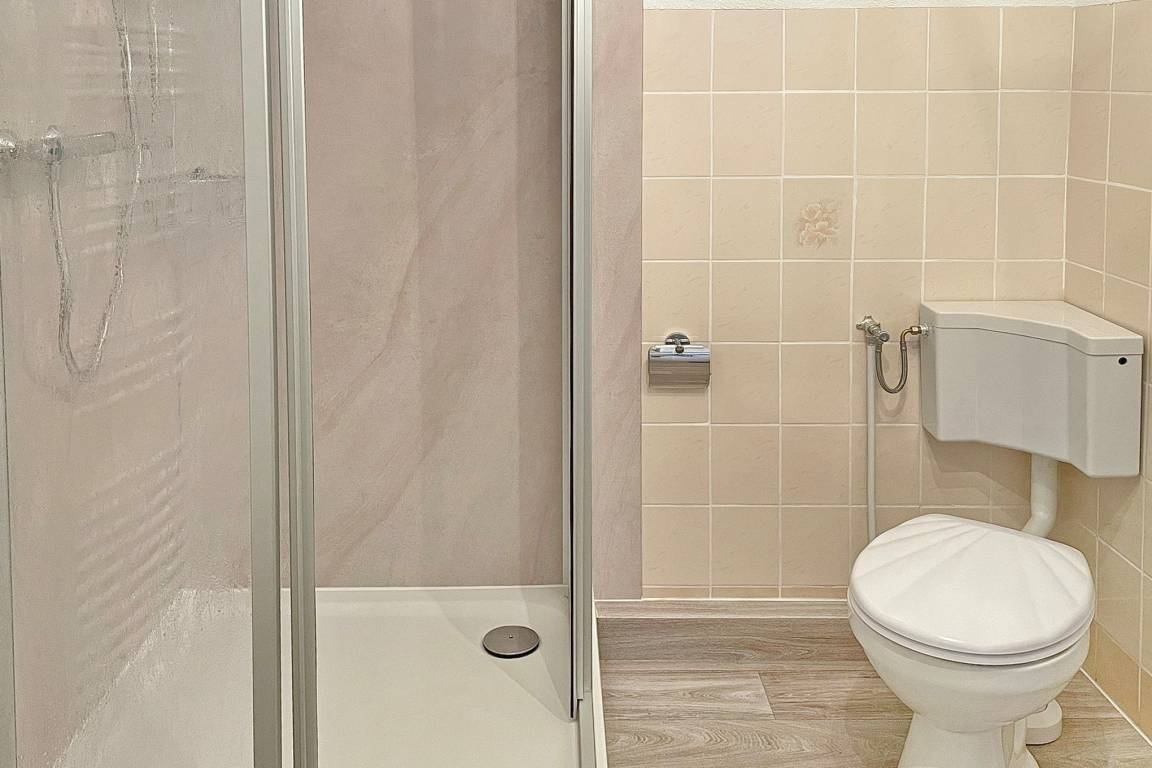 20 m² Privatzimmer ∙ 1 Schlafzimmer ∙ 2 Gäste – Bild 8