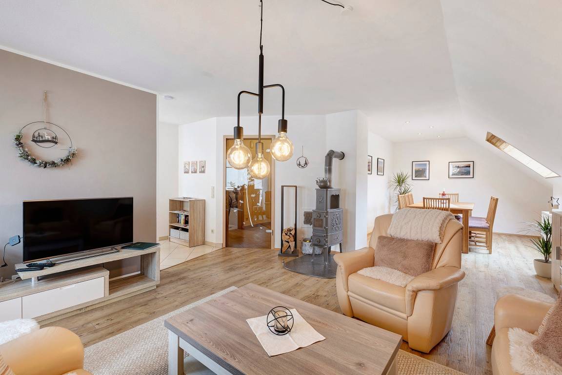 100 M² Ferienwohnung ∙ 4 Schlafzimmer ∙ 8 Gäste - Schmallenberg
