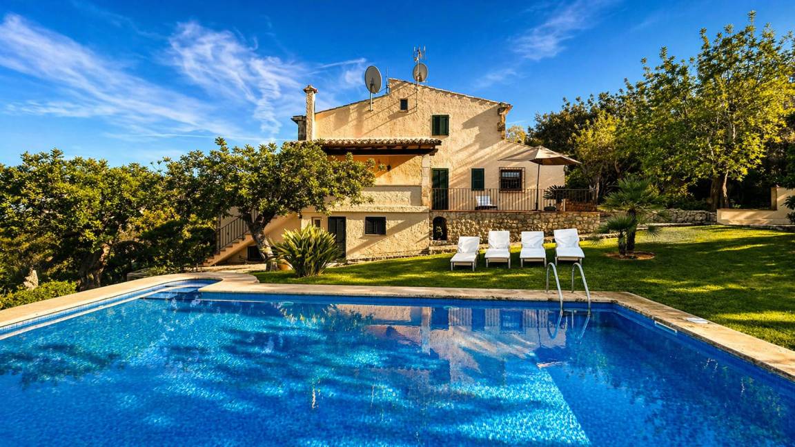 120 M² Villa ∙ 3 Bedrooms ∙ 6 Guests - Pollença