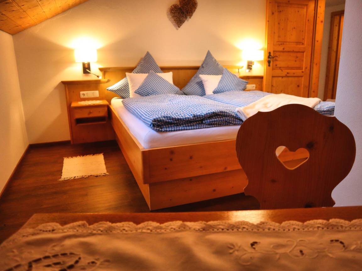 90 M² Apartment ∙ 2 Bedrooms ∙ 4 Guests - Berchtesgaden