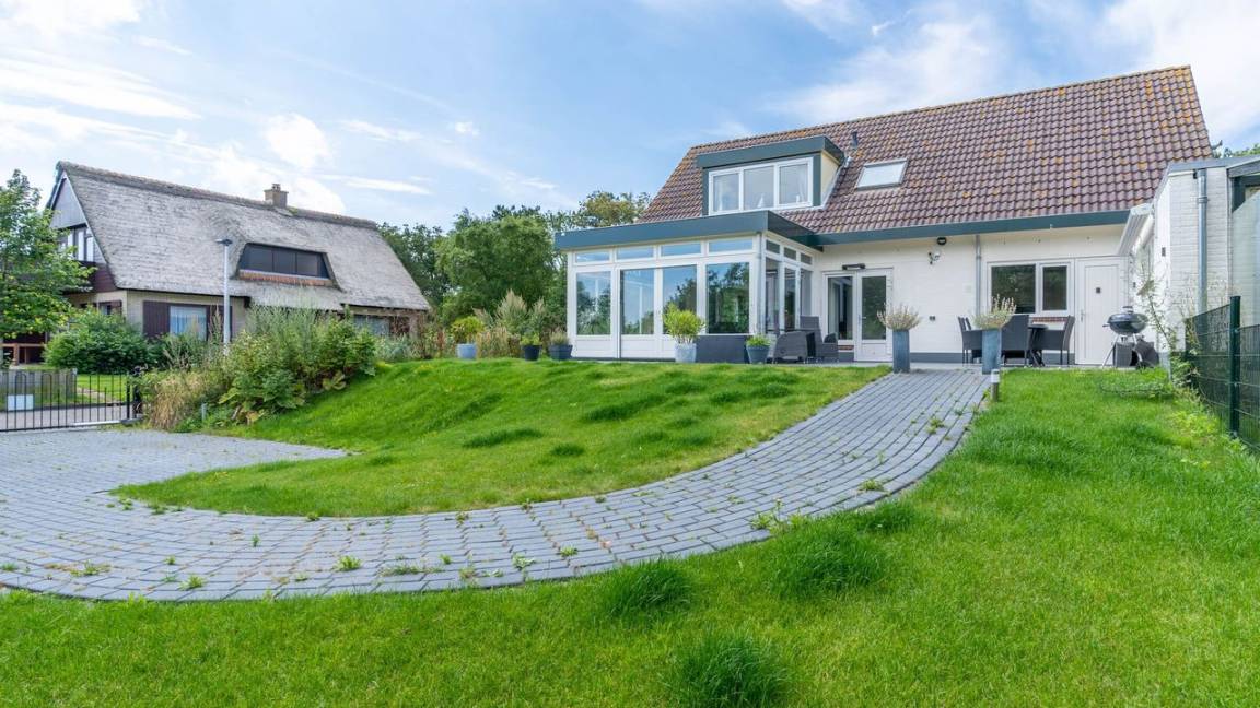 100 M² Maison De Vacances ∙ 3 Chambres ∙ 6 Personnes - Texel