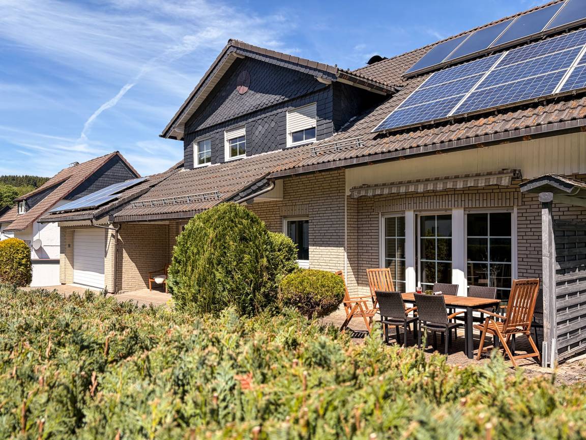 140 M² House ∙ 6 Bedrooms ∙ 12 Guests - Winterberg