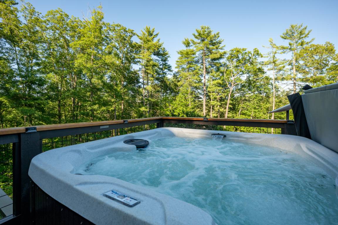 102 M² Cabin ∙ 2 Bedrooms ∙ 6 Guests - Blue Ridge, GA