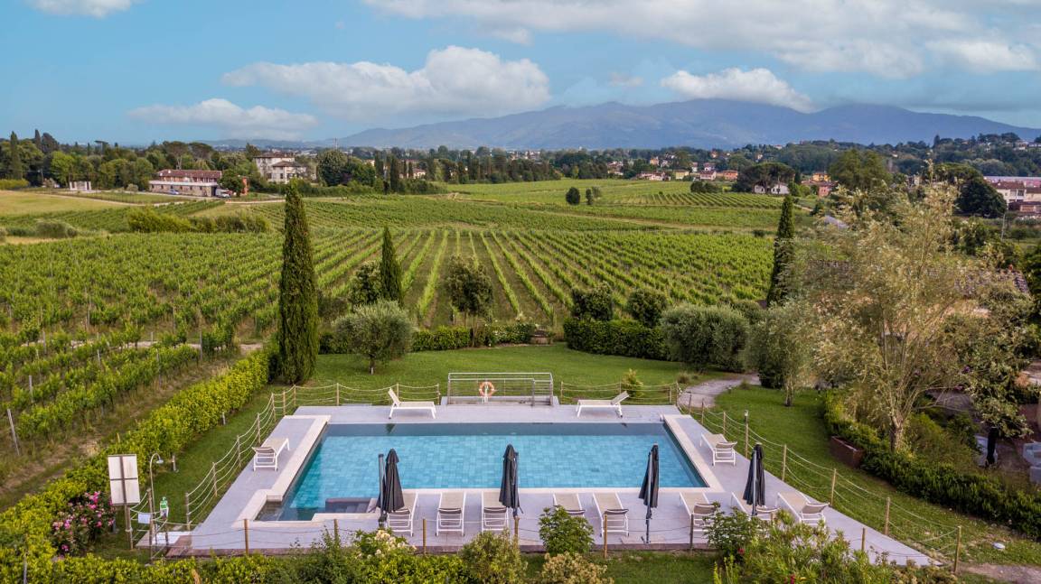 85 M² Apartamento ∙ 2 Habitaciones ∙ 4 Huéspedes - Lucca